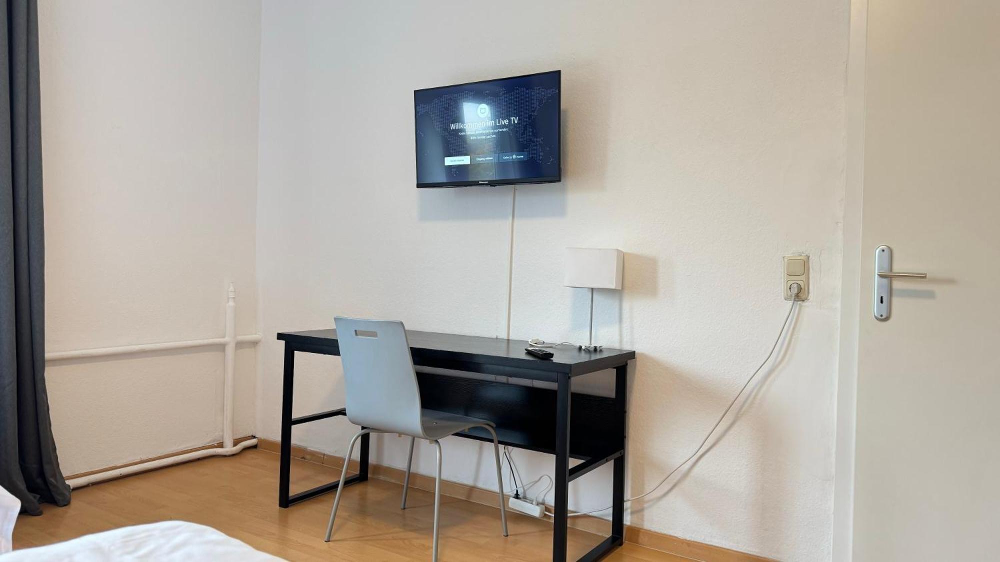 Apartments Im Herzen Von Neumuenster Innenstadt & Hbf Fusslaeufig, Mit Privatparkplatz Екстериор снимка