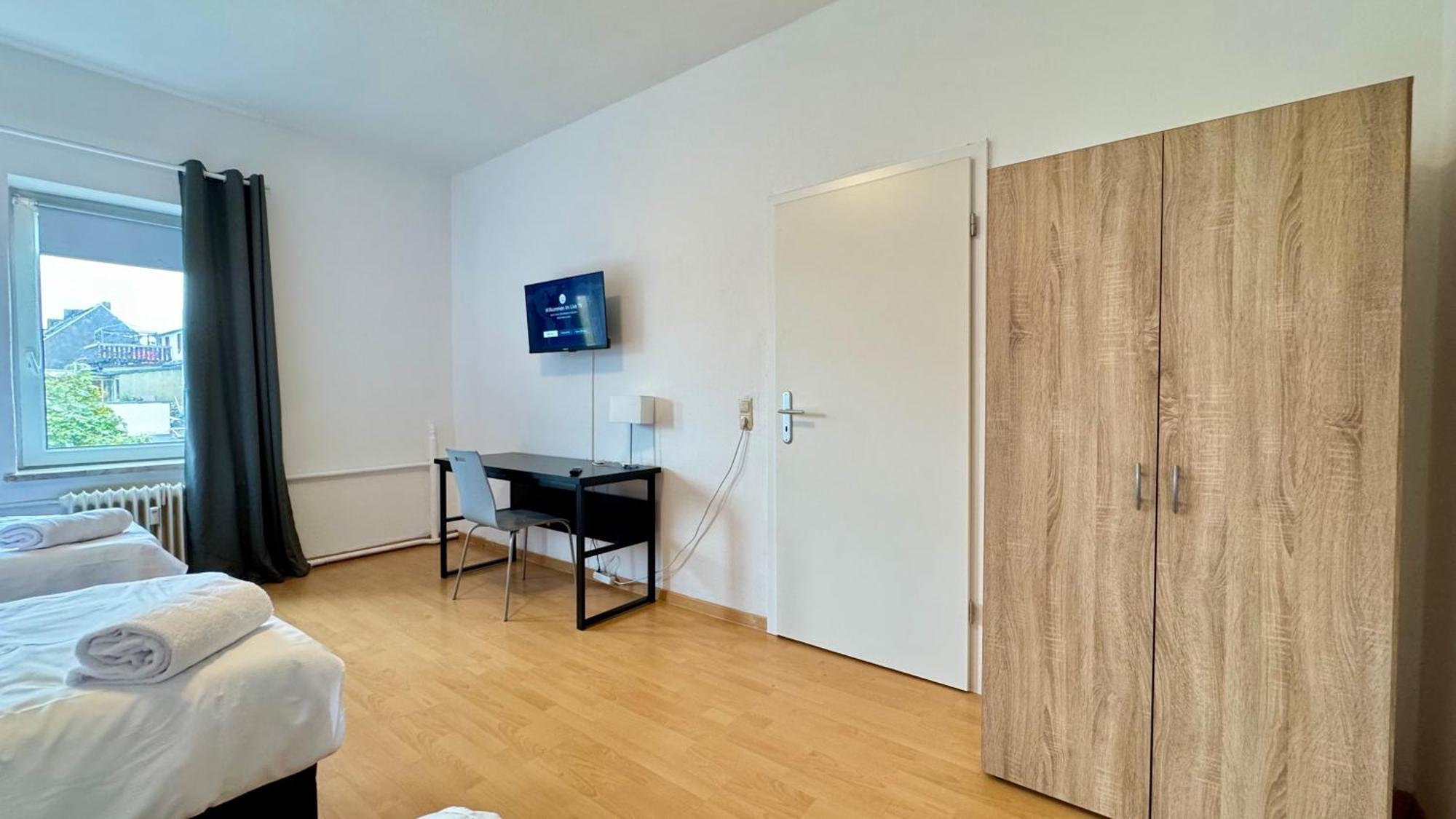 Apartments Im Herzen Von Neumuenster Innenstadt & Hbf Fusslaeufig, Mit Privatparkplatz Екстериор снимка