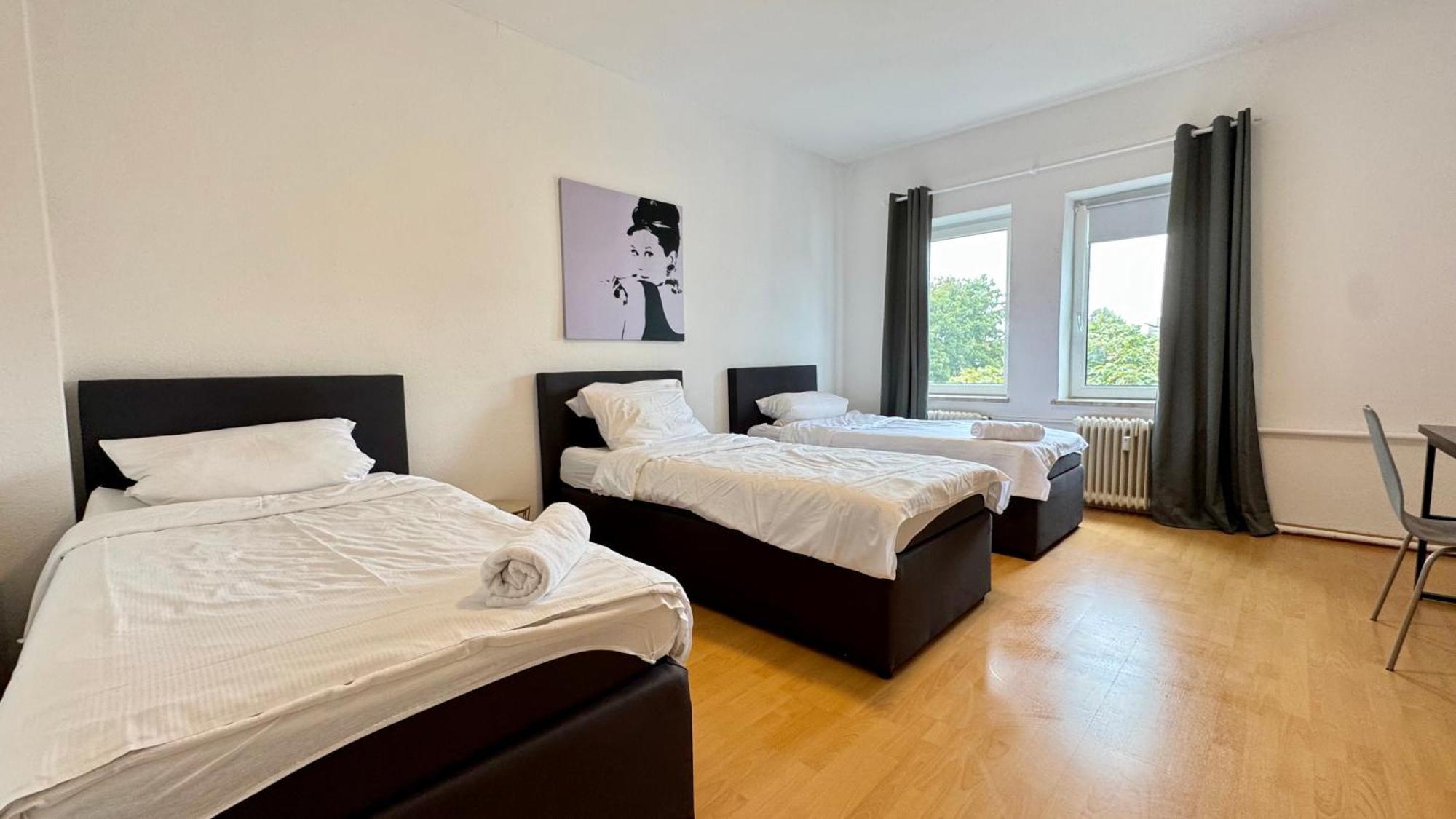 Apartments Im Herzen Von Neumuenster Innenstadt & Hbf Fusslaeufig, Mit Privatparkplatz Екстериор снимка