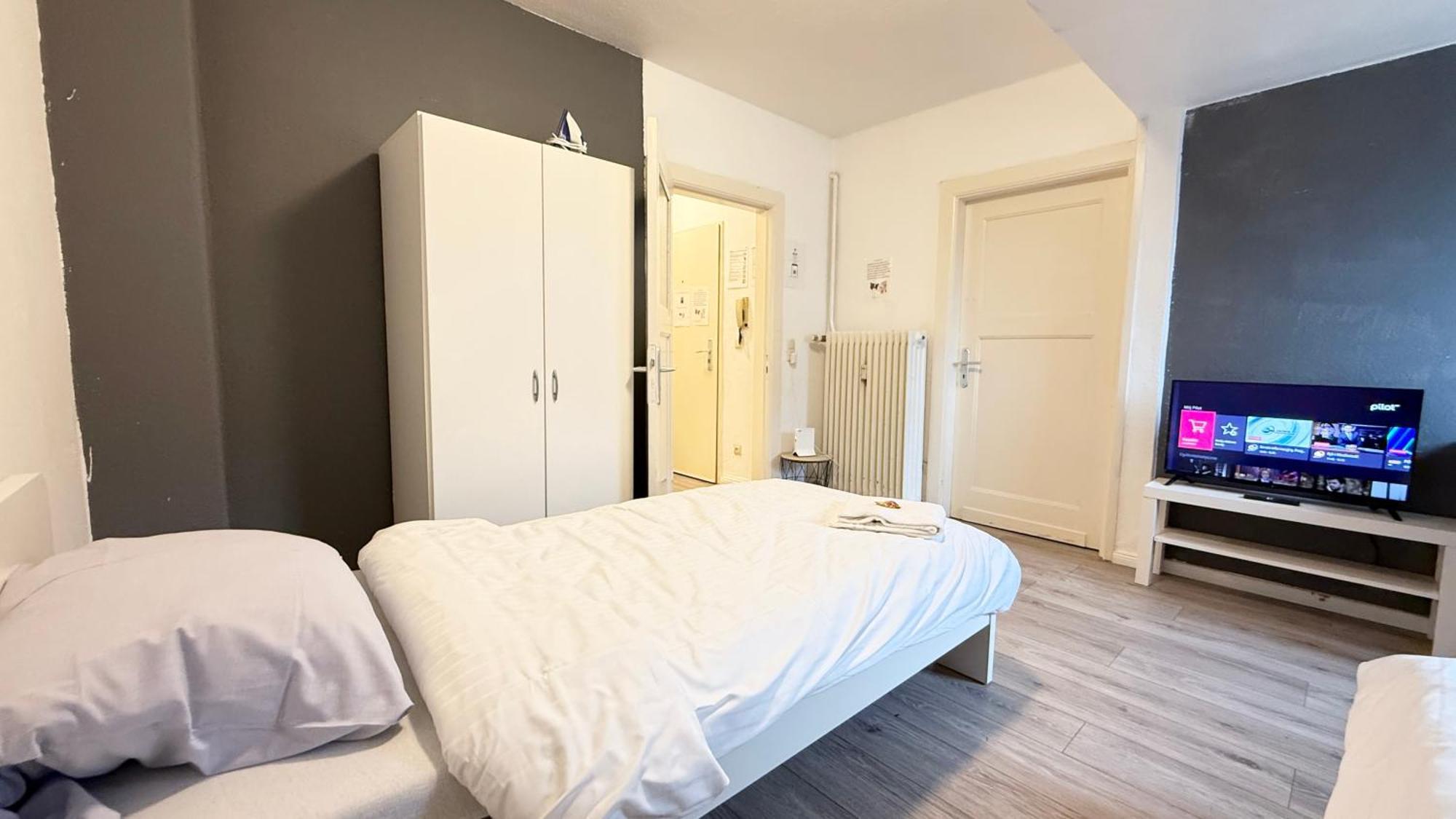 Apartments Im Herzen Von Neumuenster Innenstadt & Hbf Fusslaeufig, Mit Privatparkplatz Екстериор снимка