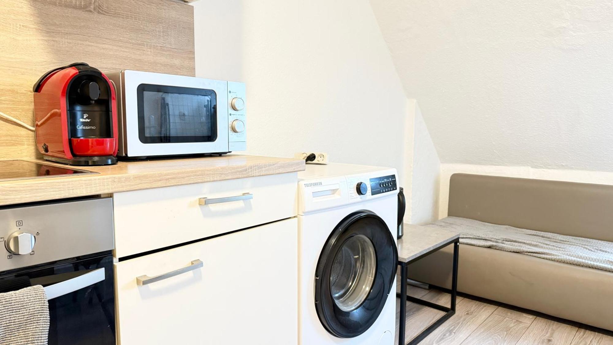 Apartments Im Herzen Von Neumuenster Innenstadt & Hbf Fusslaeufig, Mit Privatparkplatz Екстериор снимка