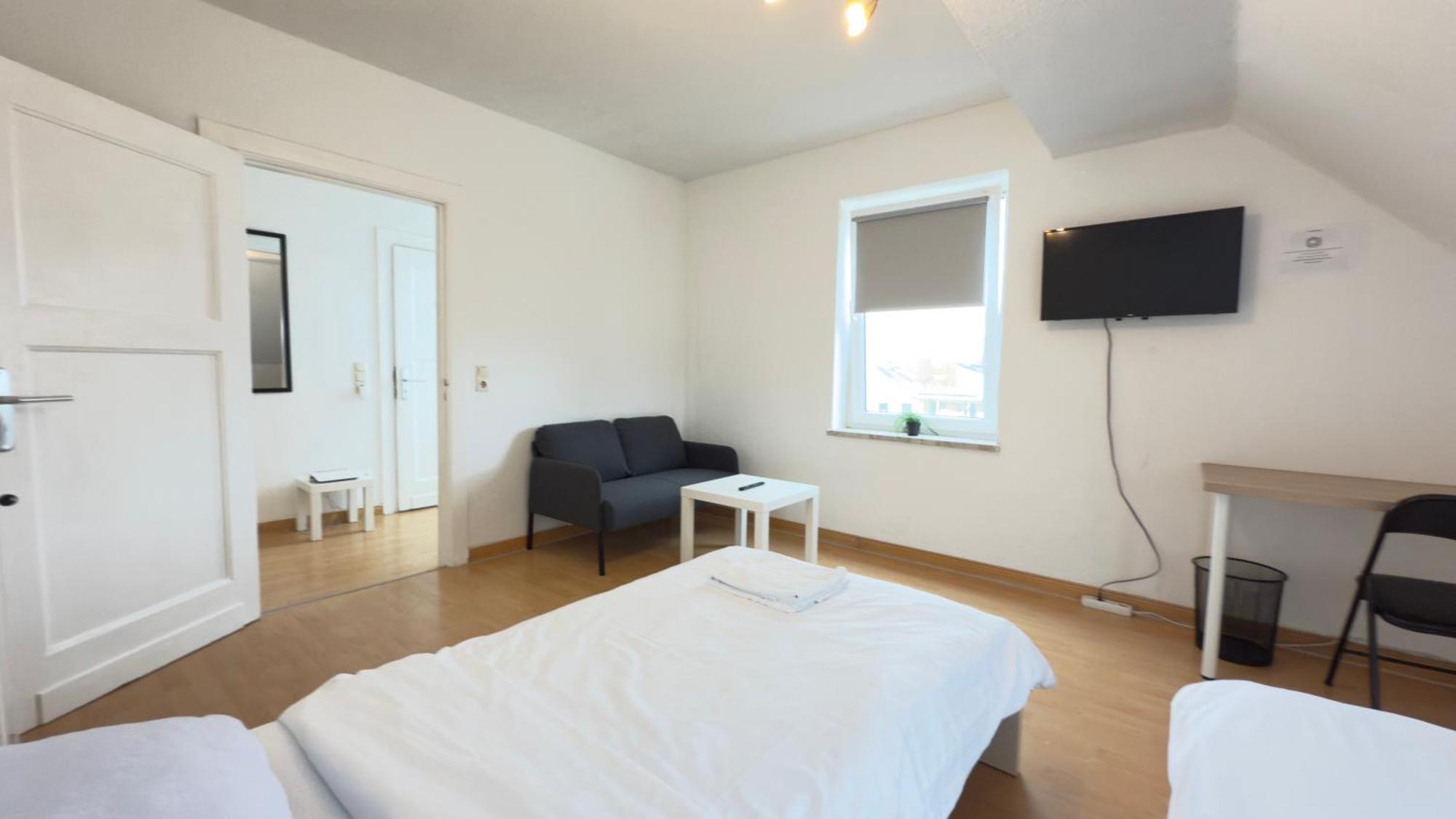 Apartments Im Herzen Von Neumuenster Innenstadt & Hbf Fusslaeufig, Mit Privatparkplatz Екстериор снимка