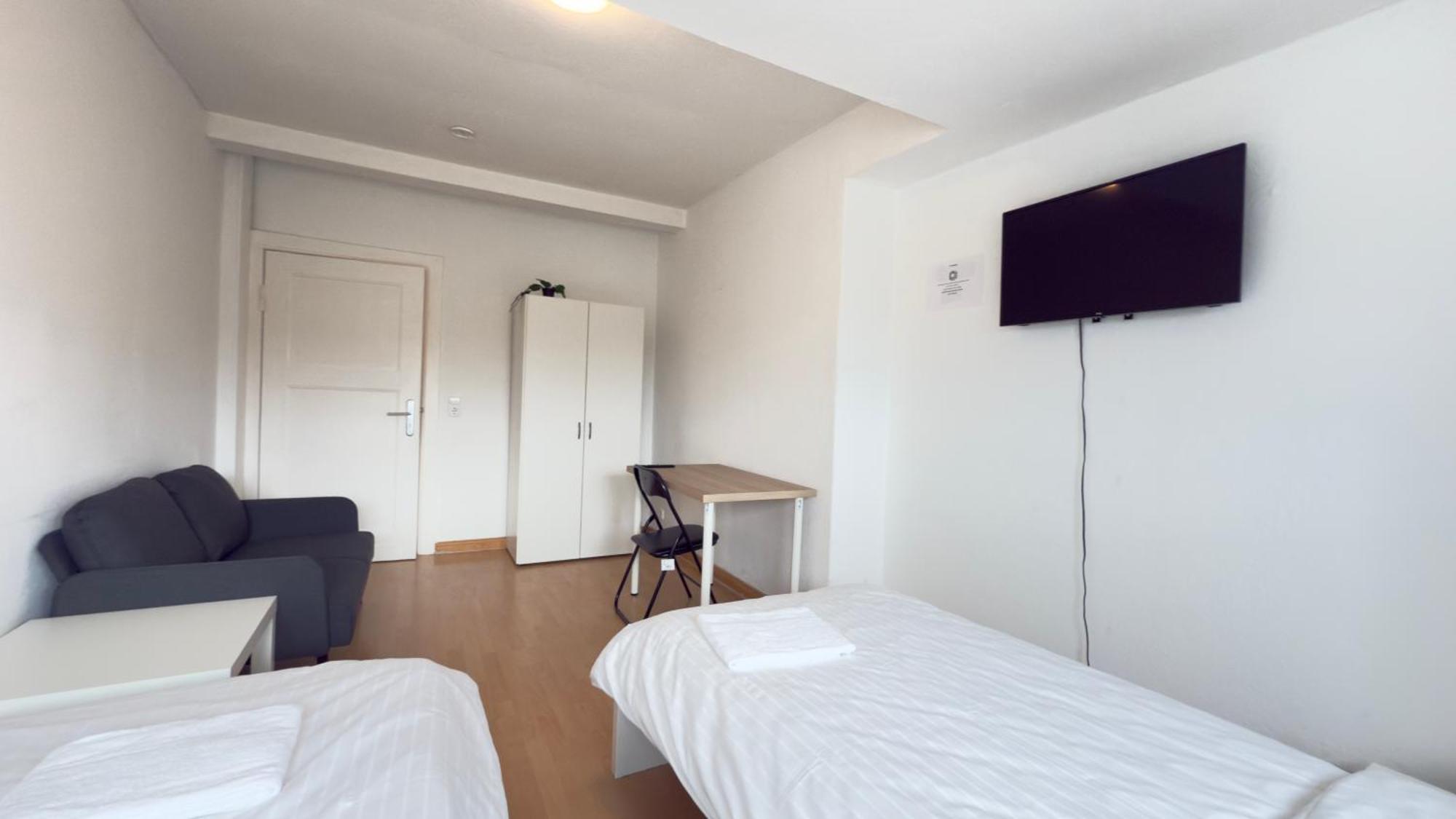 Apartments Im Herzen Von Neumuenster Innenstadt & Hbf Fusslaeufig, Mit Privatparkplatz Екстериор снимка