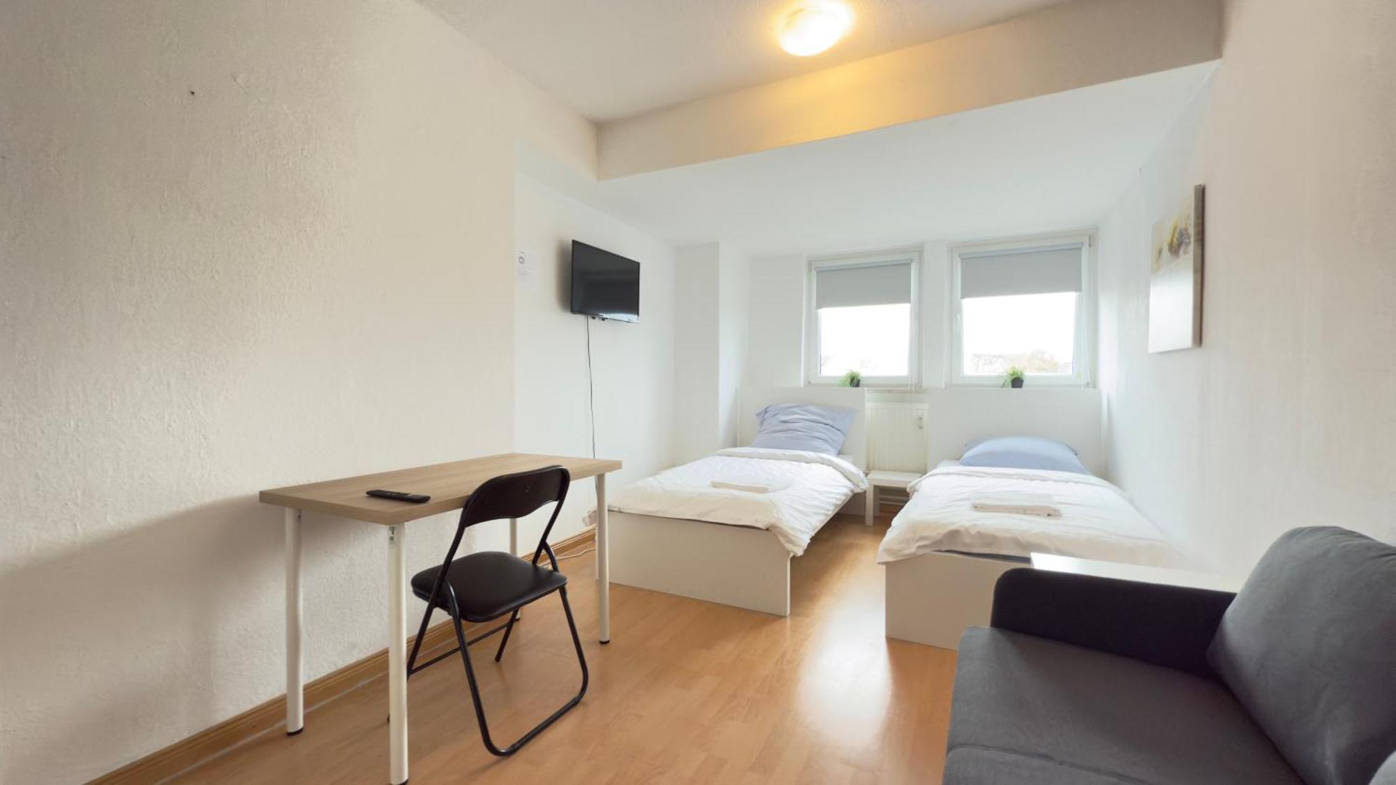 Apartments Im Herzen Von Neumuenster Innenstadt & Hbf Fusslaeufig, Mit Privatparkplatz Екстериор снимка